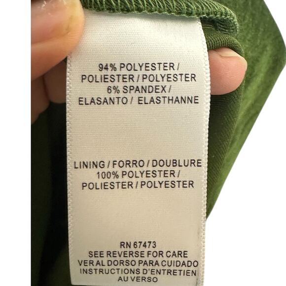 Taylor Women's Velvet Halter Green Asymmetrical Hem Holiday Dress Plus Size 16 - Picture 11 of 11